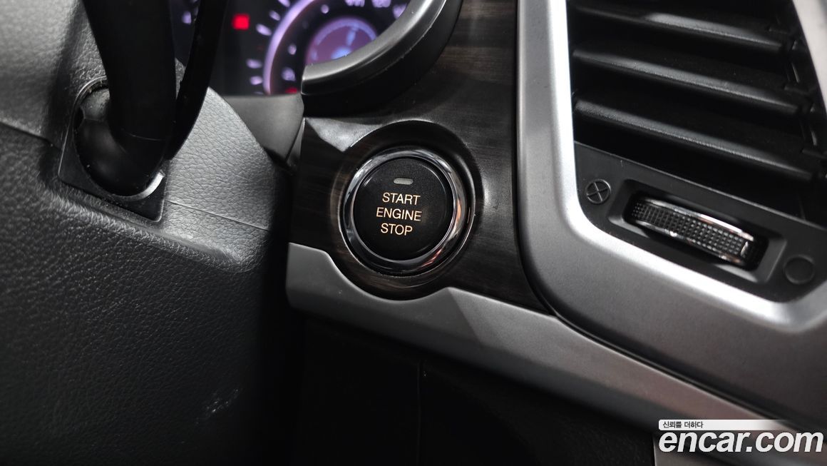 KG_Mobility_Ssangyong KORANDO 2014