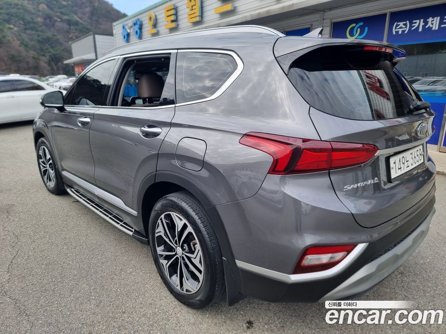 Hyundai Santafe 2020