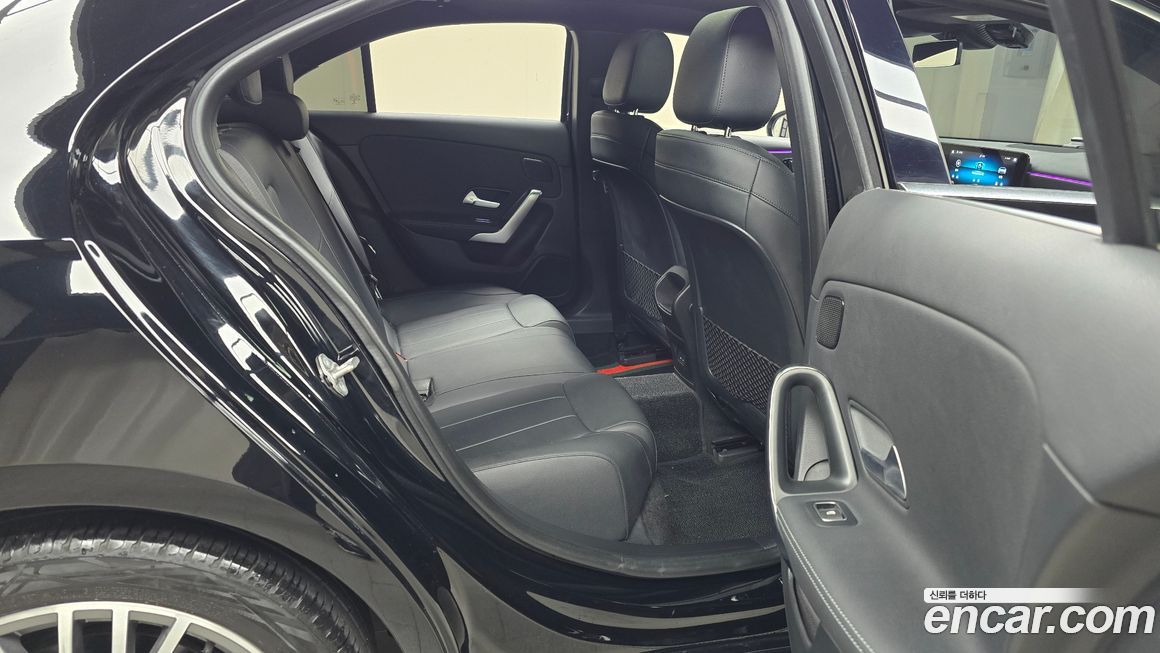 Mercedes-Benz A-Class 2021