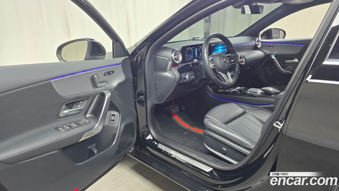 Mercedes-Benz A-Class 2021