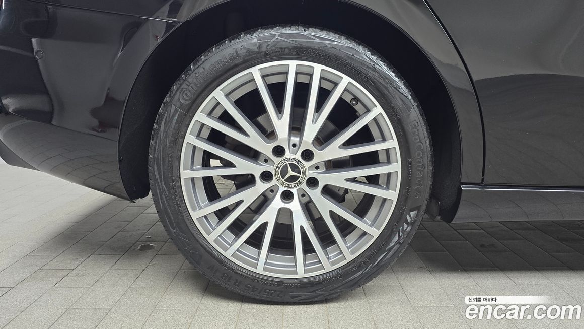 Mercedes-Benz A-Class 2021