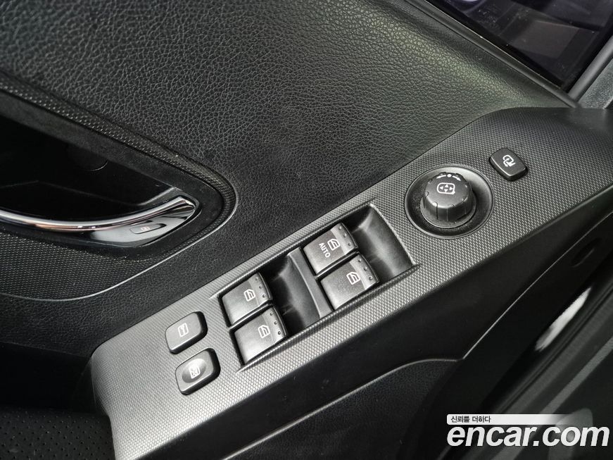 KG_Mobility_Ssangyong KORANDO 2013