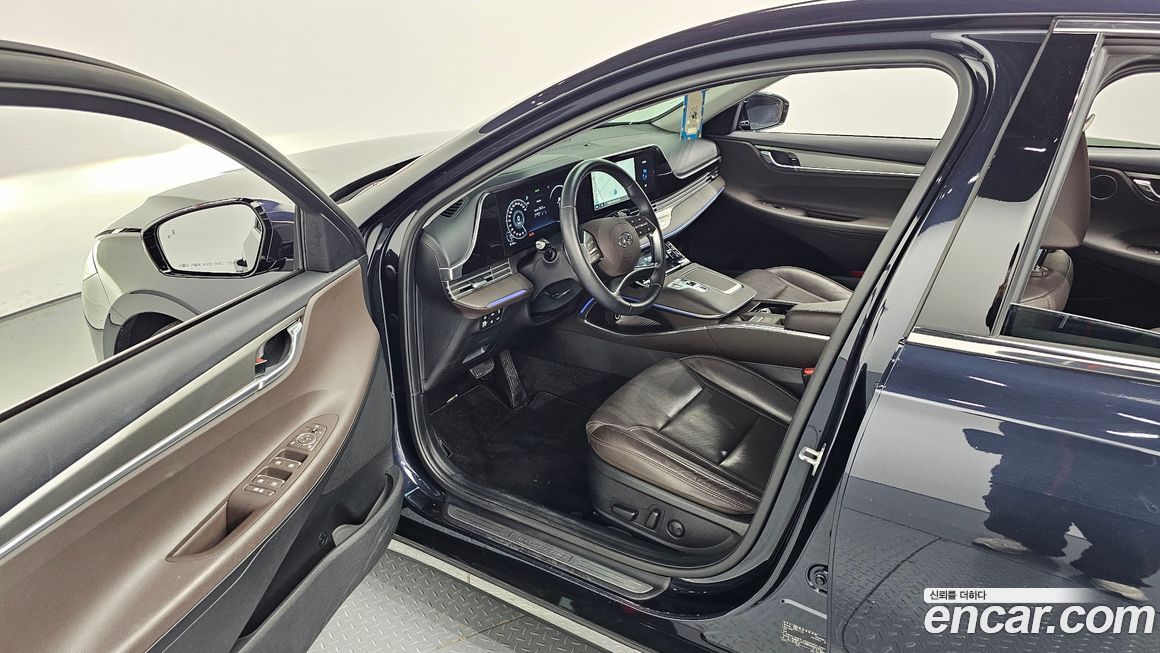 Hyundai Grandeur 2022