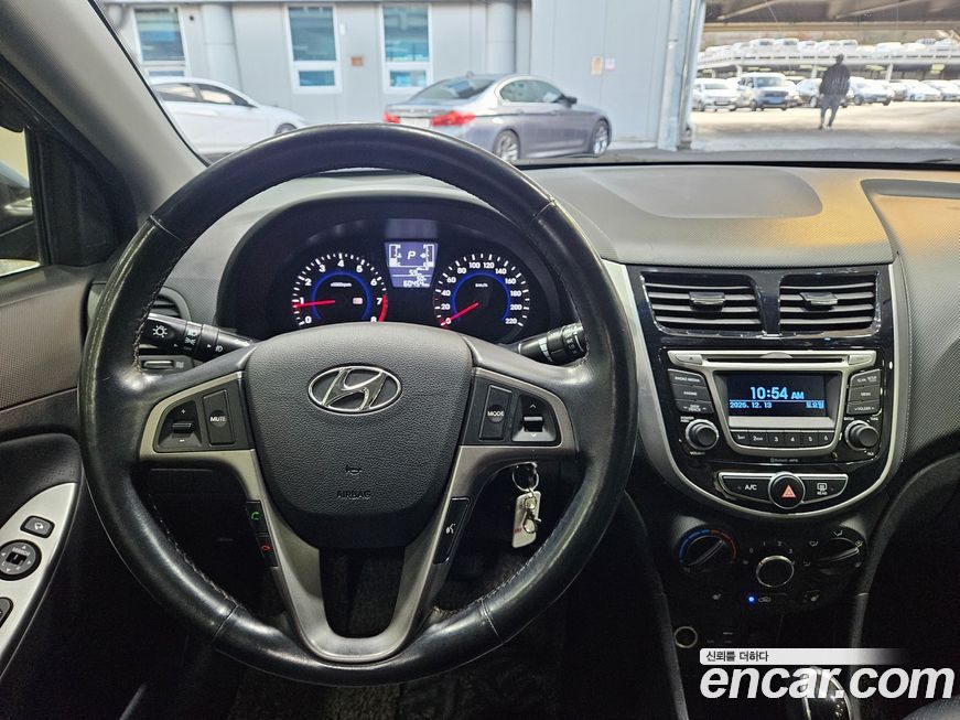 Hyundai Accent 2016