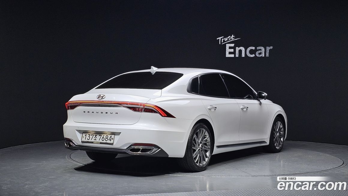 Hyundai Grandeur 2020