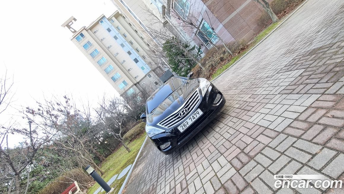 Hyundai Grandeur 2012