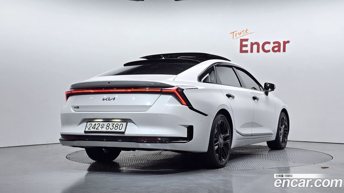 Kia K8 2025
