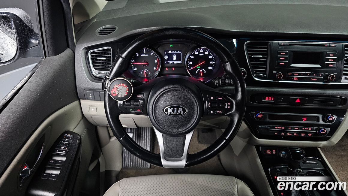 Kia Canival 2016