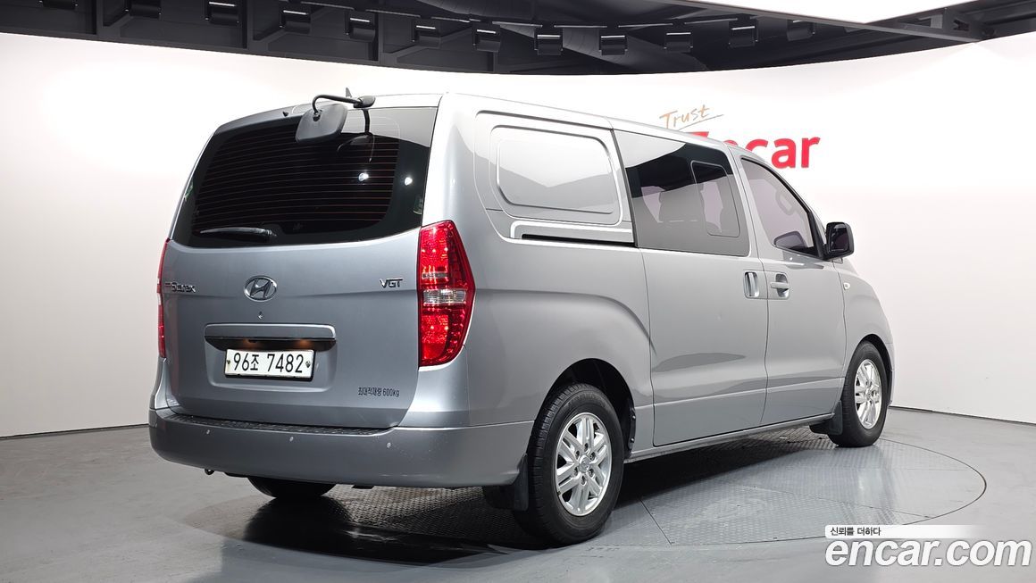 Hyundai Starex 2017