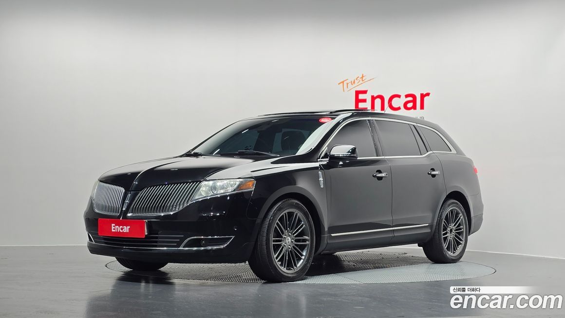 Lincoln MKT 2014