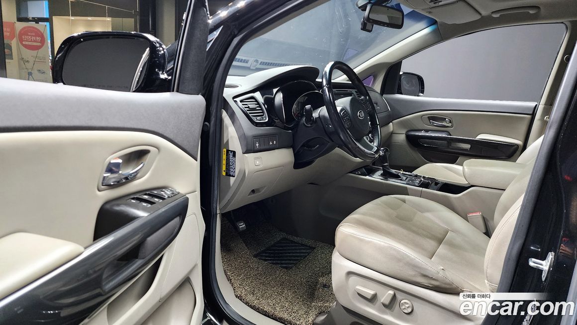 Kia Canival 2016