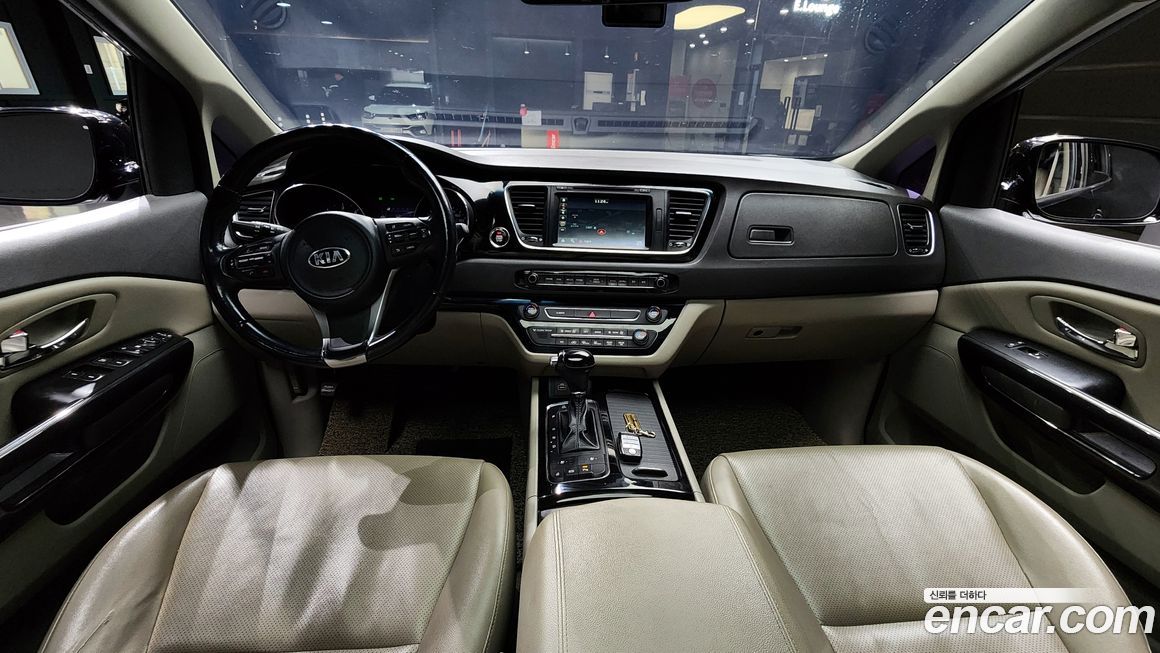 Kia Canival 2016