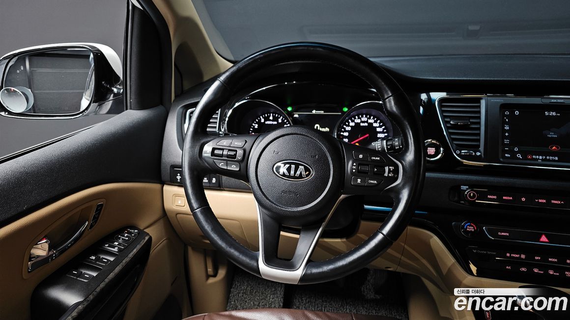 Kia Canival 2019