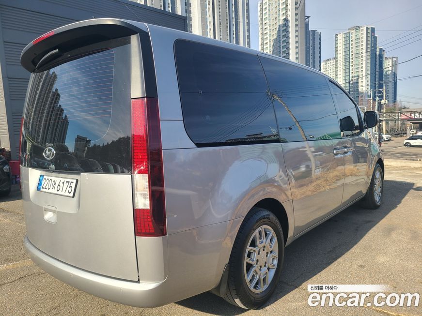 Hyundai Staria 2022