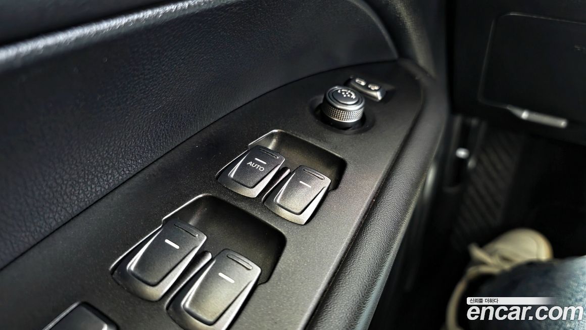 KG_Mobility_Ssangyong Rexton 2019