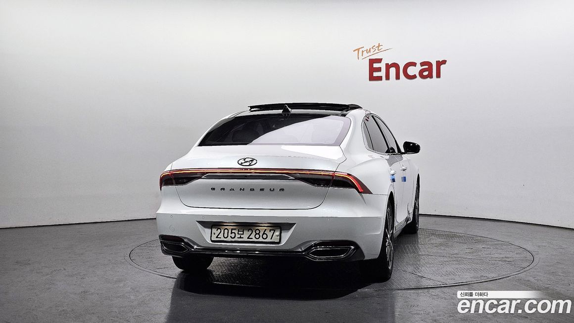 Hyundai Grandeur 2020