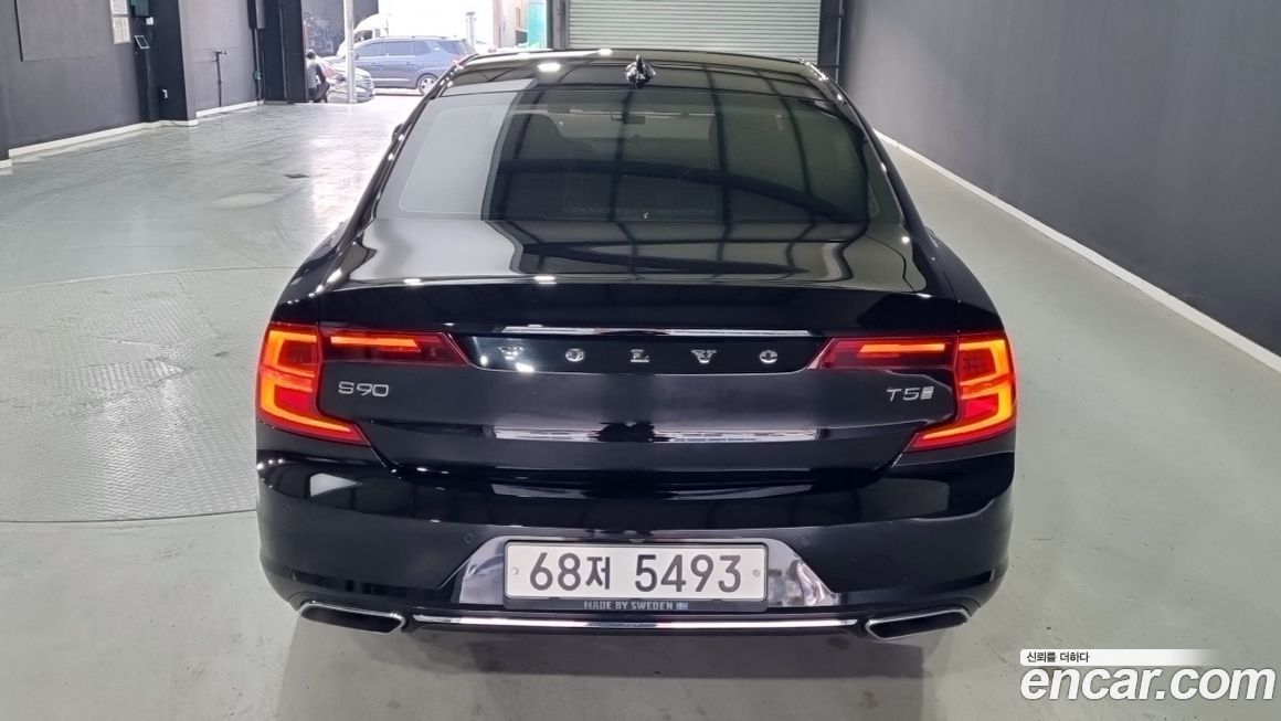 Volvo S90 2019