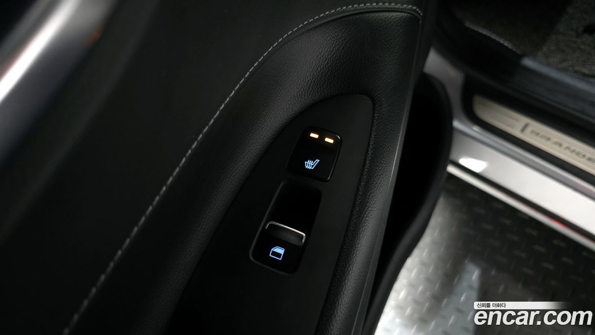 Hyundai Grandeur 2017