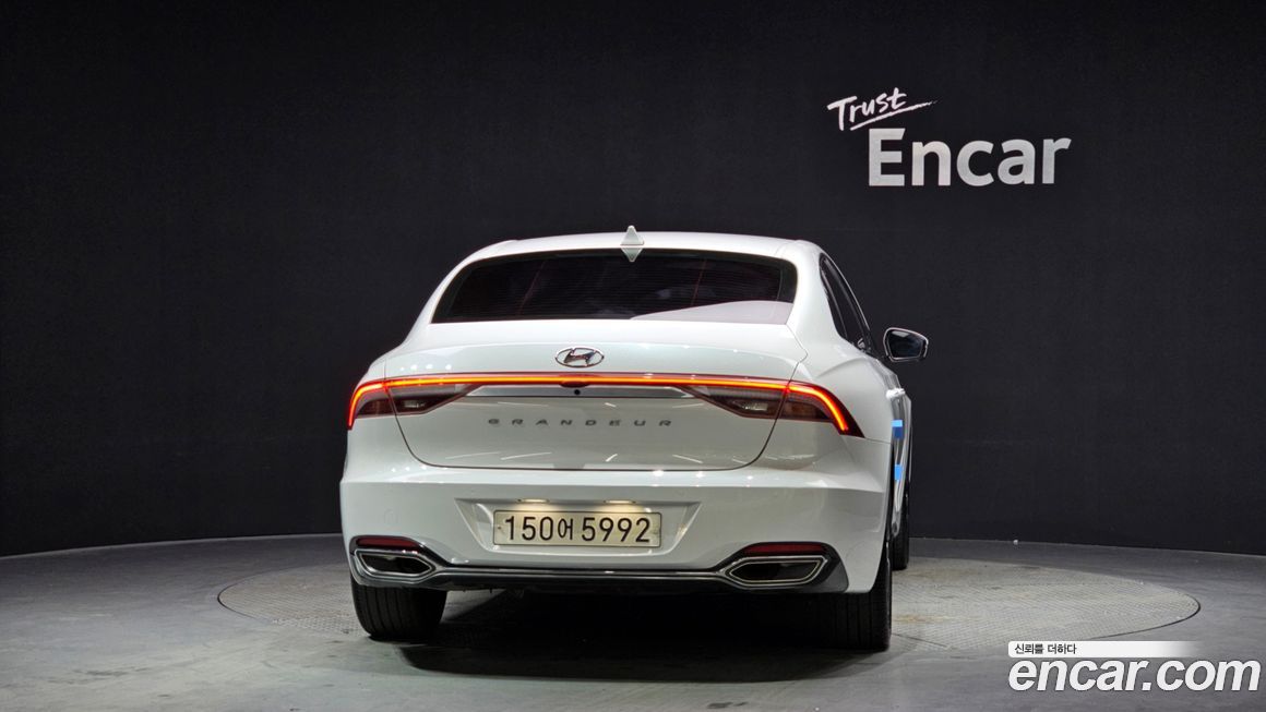 Hyundai Grandeur 2022