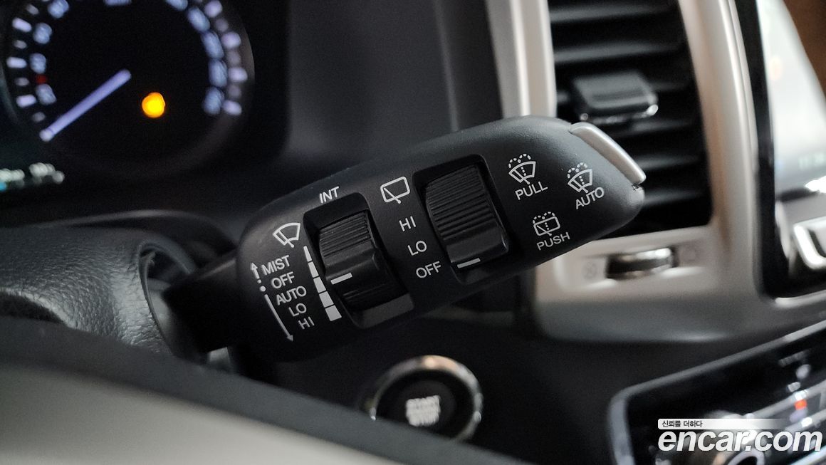 KG_Mobility_Ssangyong Rexton 2018