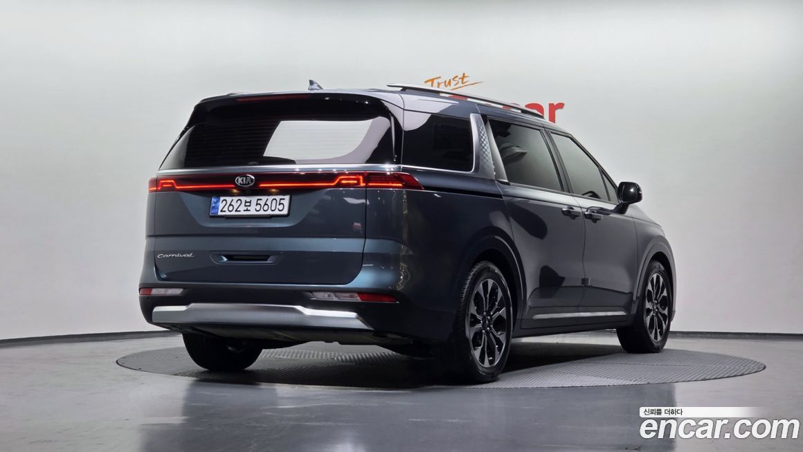 Kia Canival 2021