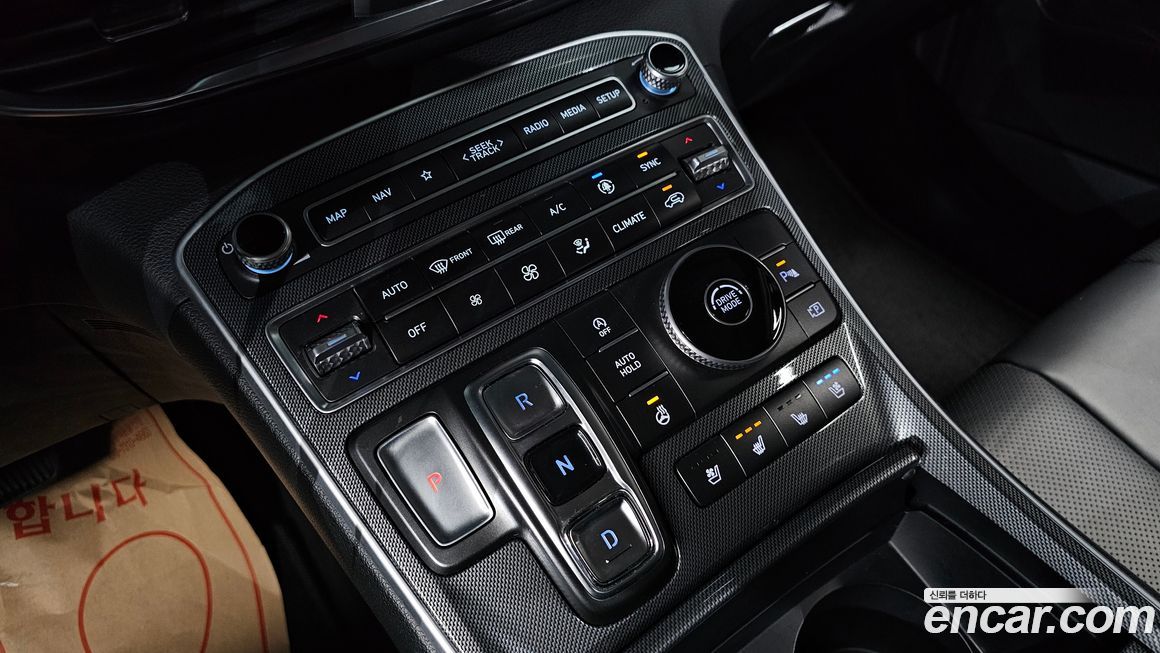 Hyundai Santafe 2022