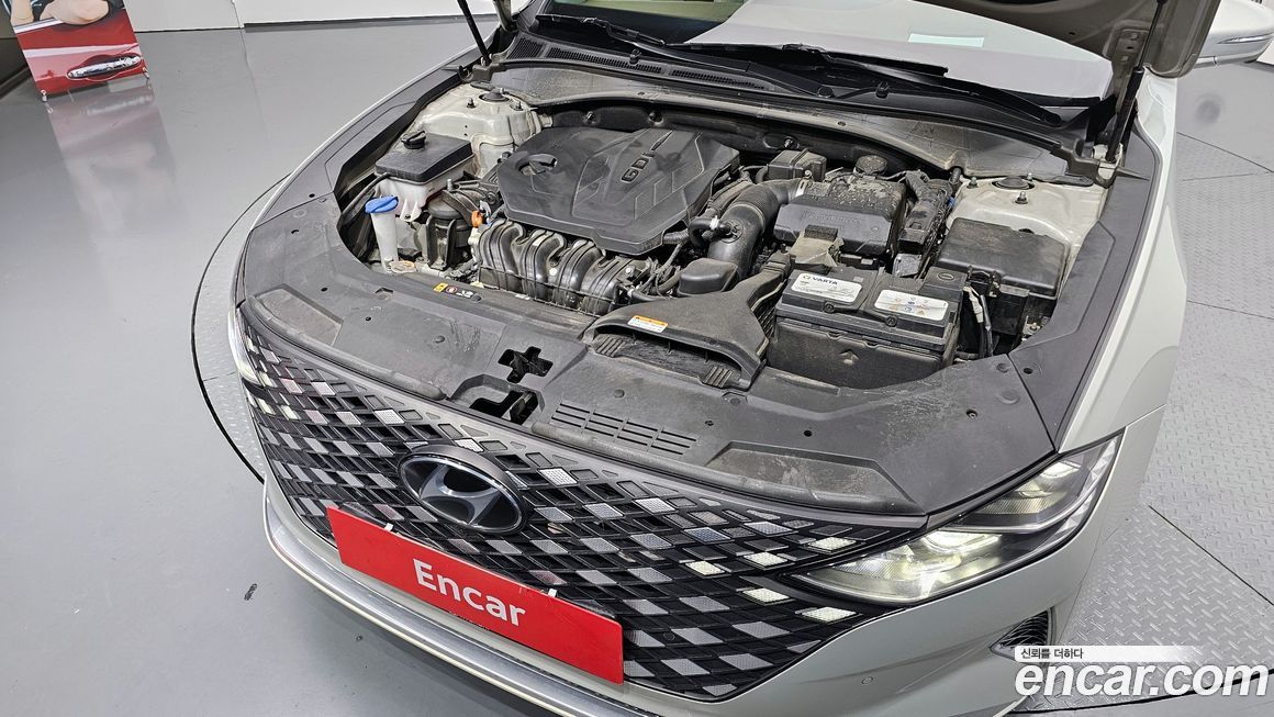 Hyundai Grandeur 2020