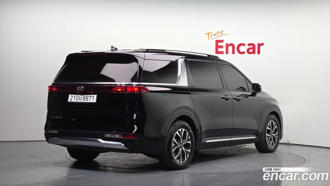Kia Canival 2021