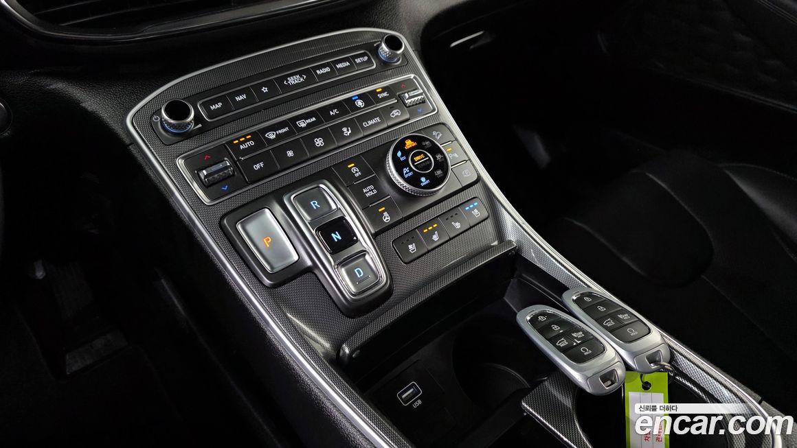 Hyundai Santafe 2022