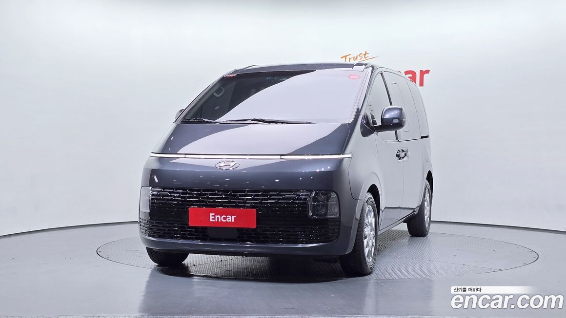 Hyundai Staria 2023