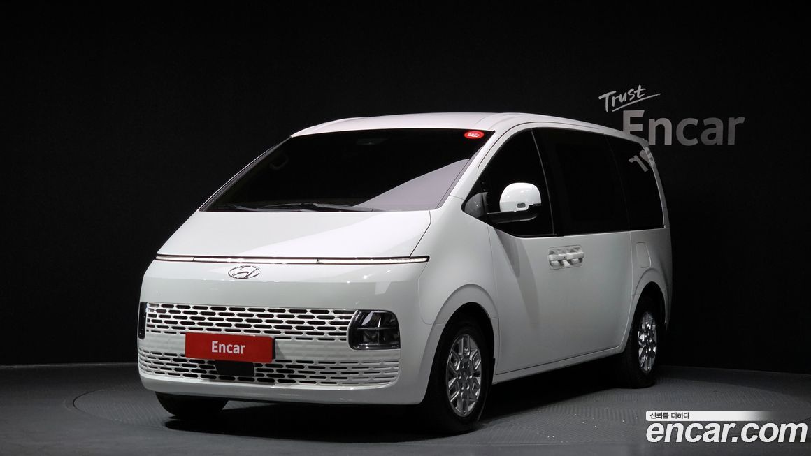 Hyundai Staria 2023