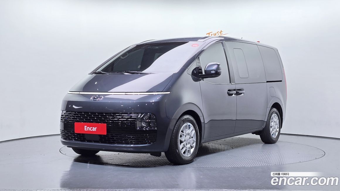 Hyundai Staria 2023