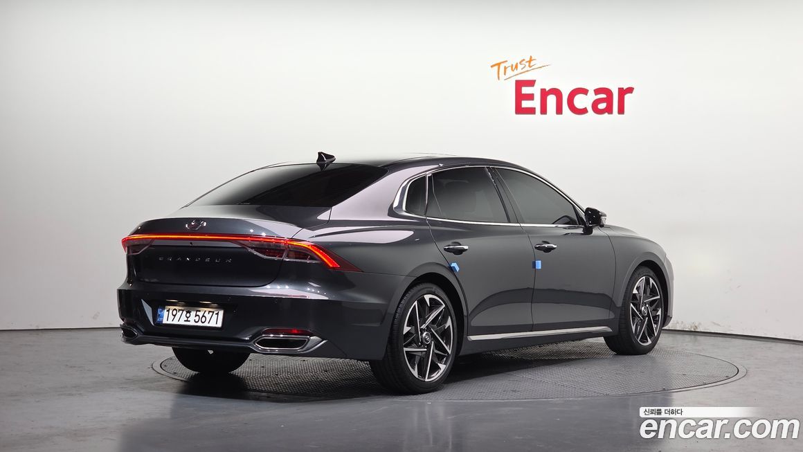 Hyundai Grandeur 2022