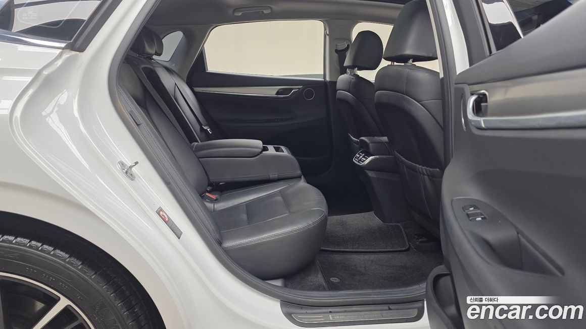 Hyundai Grandeur 2021