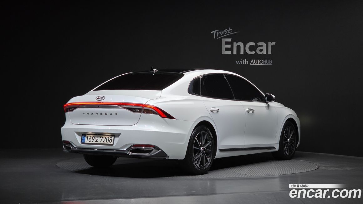 Hyundai Grandeur 2021