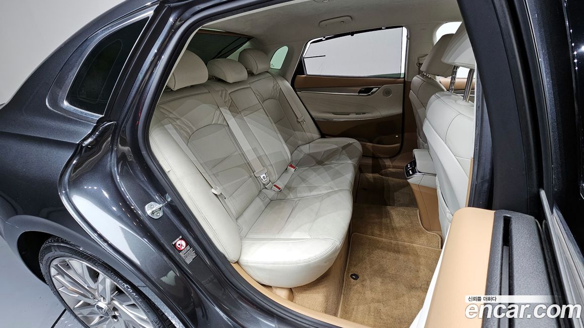 Hyundai Grandeur 2021