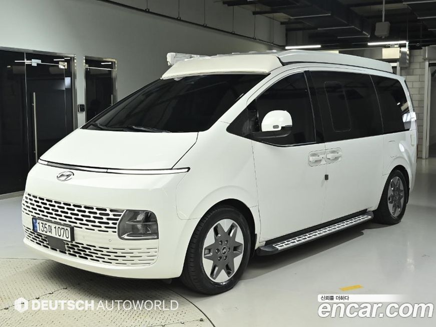 Hyundai Staria 2023