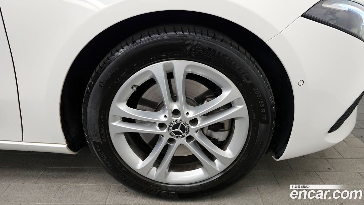 Mercedes-Benz A-Class 2024