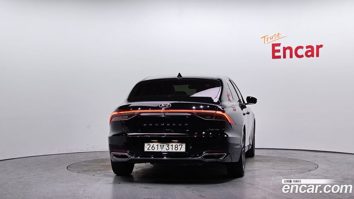 Hyundai Grandeur 2022