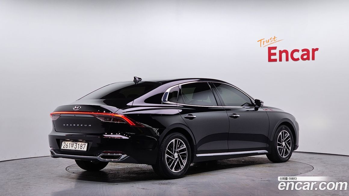 Hyundai Grandeur 2022