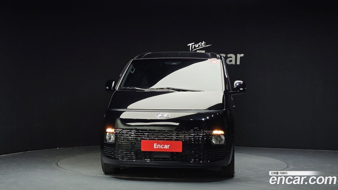 Hyundai Staria 2023