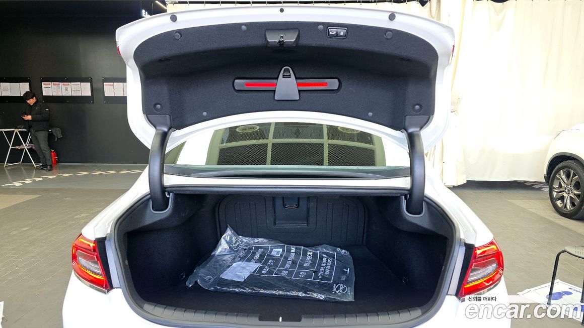 Hyundai Grandeur 2019