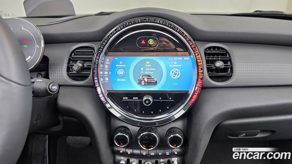 Mini Cooper Convertible 2023