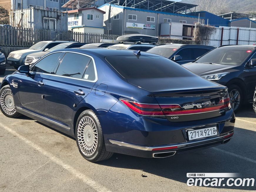 Genesis G90 2020
