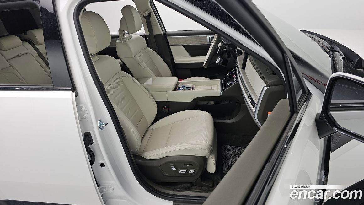 Hyundai Santafe 2025