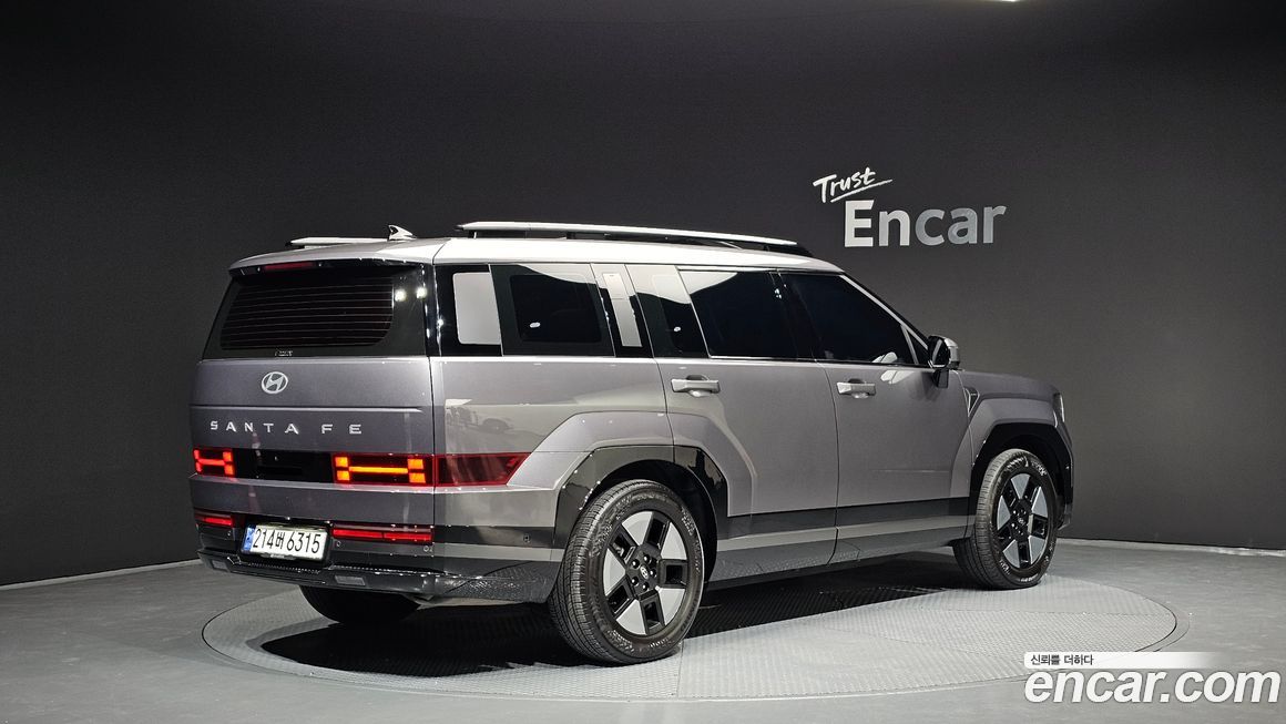 Hyundai Santafe 2024