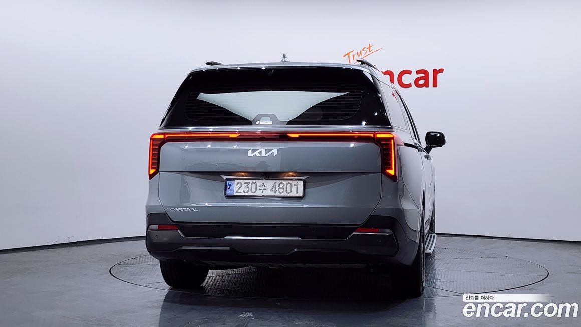 Kia Canival 2024