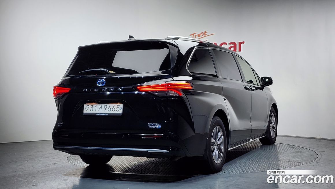 Toyota Sienna 2021