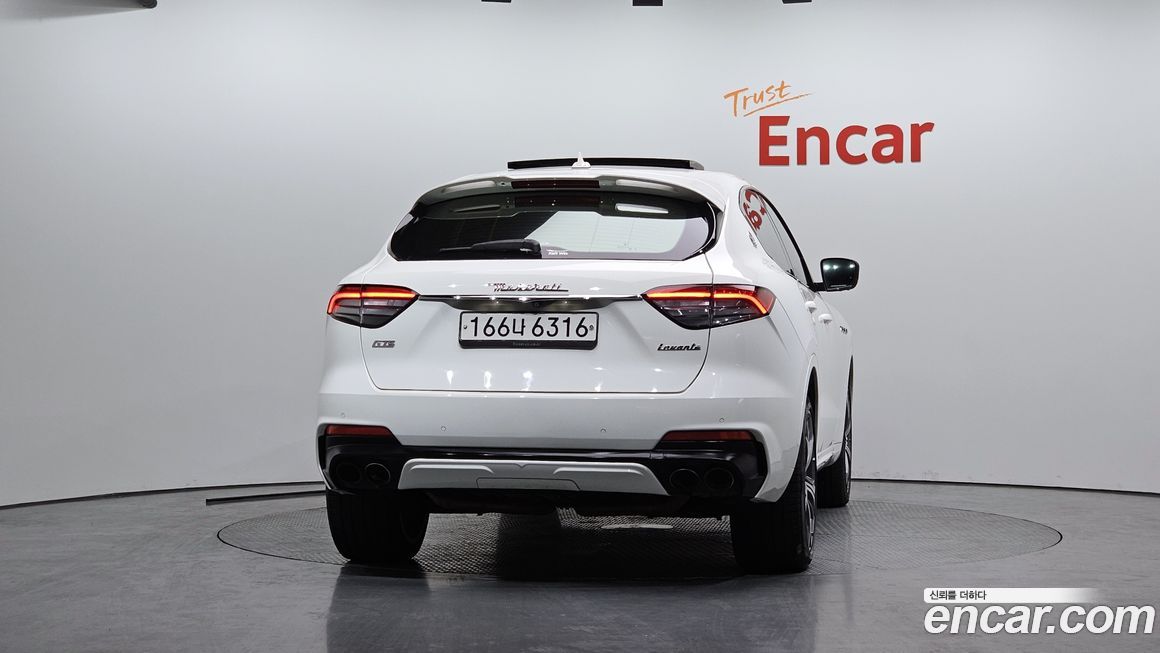 Maserati Levante 2020