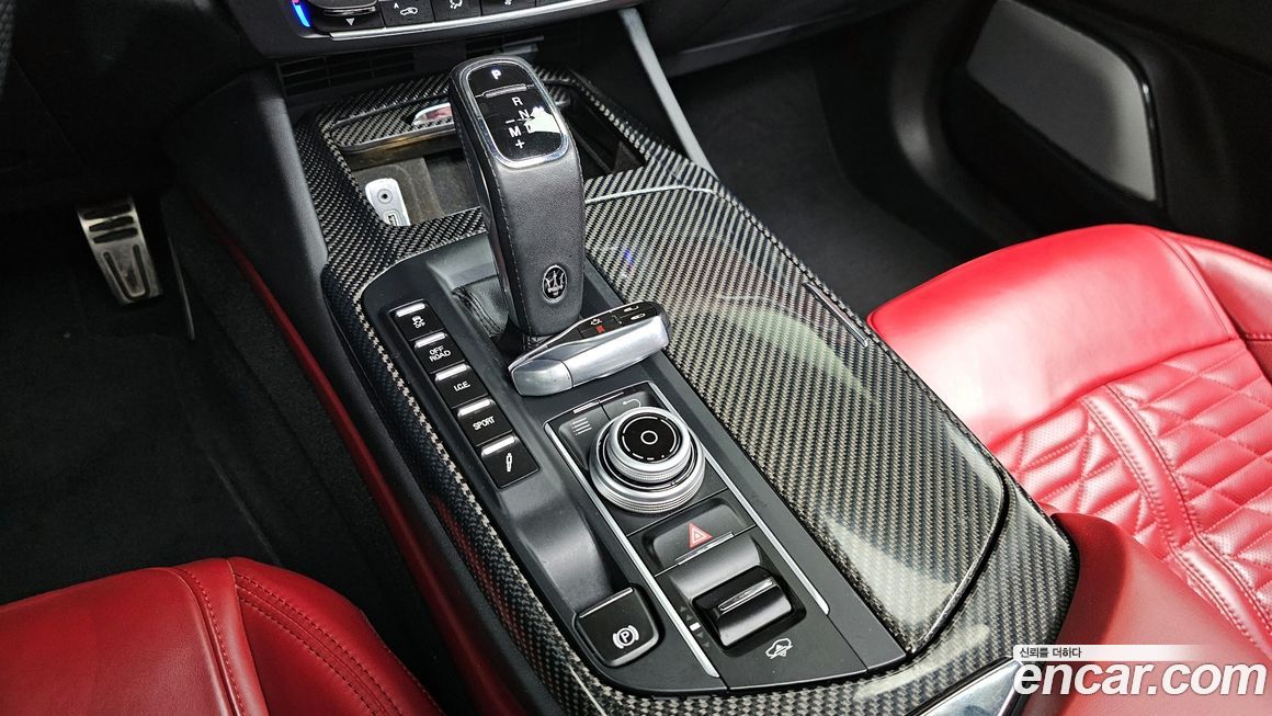 Maserati Levante 2020